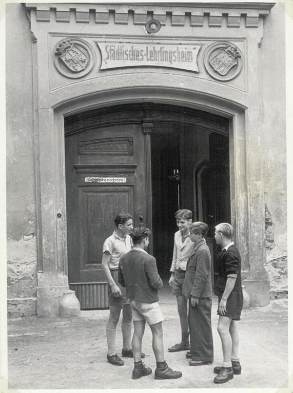 Datei:Körblergasse 23, Lehrlingsheim d.JPG