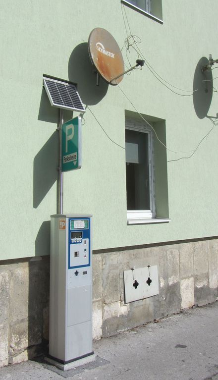 Datei:Graz Wiener Straße 88 2016 Parkautomat.jpg