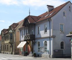 Hauptstraße 38 (vorne) und 40 (Foto Laukhardt 2012)